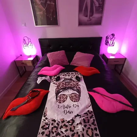 Couette-café L'antre Du Désir 3*