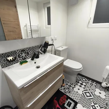 Couette-café L'antre Du Désir 3*